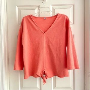 Old Navy Coral V-neck Tie Front Top Size Large